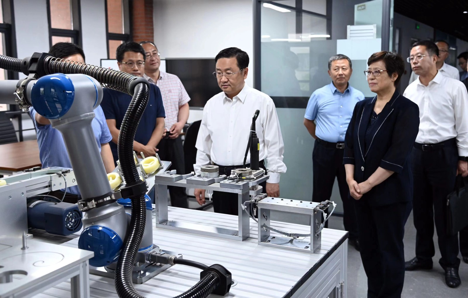 微信图片_20231002220044.jpg 微信图片_20231002220044.jpg