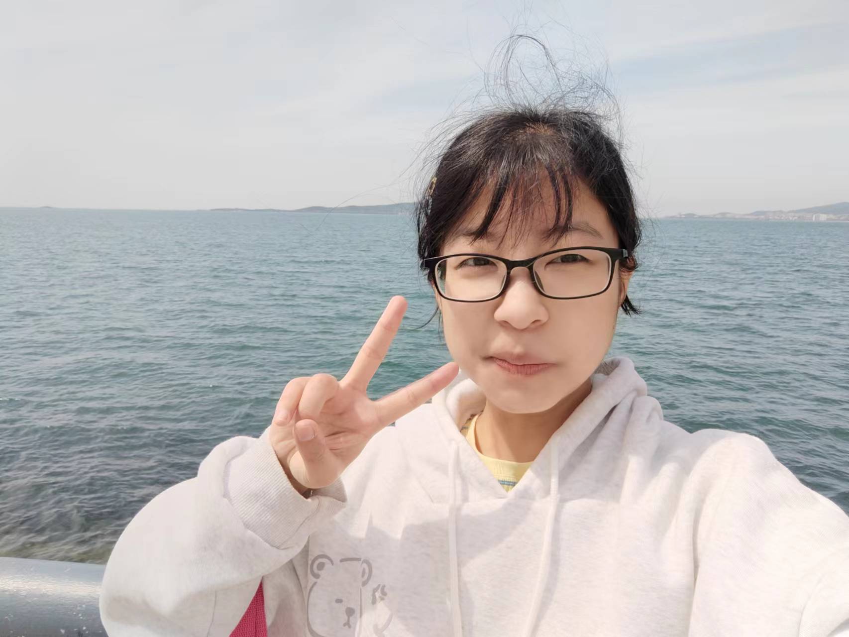 研1-裴垚-生活照.jpg 研1-裴垚-生活照.jpg