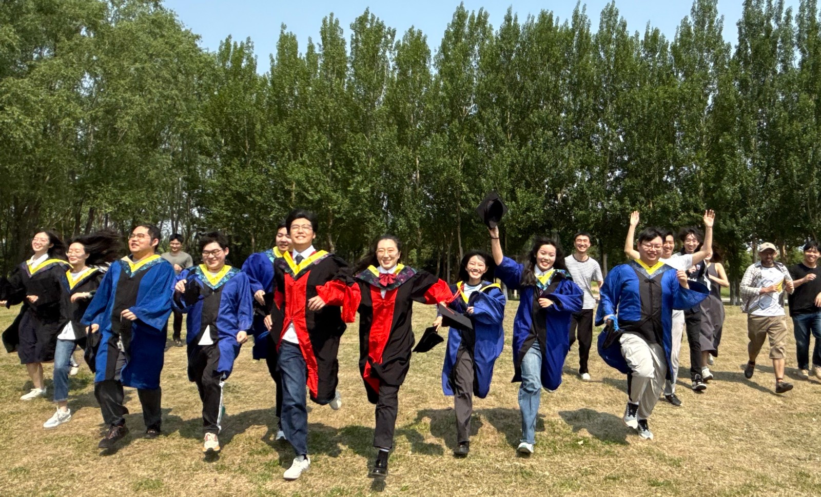 2025-6.jpg 7cd6733e158256efc3c647207c0c9299.jpg