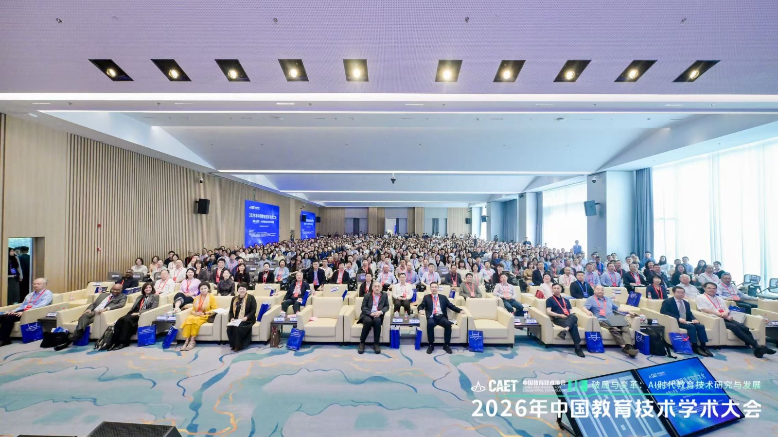 微信图片_20260607085233_380_217.jpg
