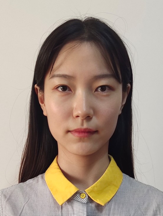 邓奕辰.jpg